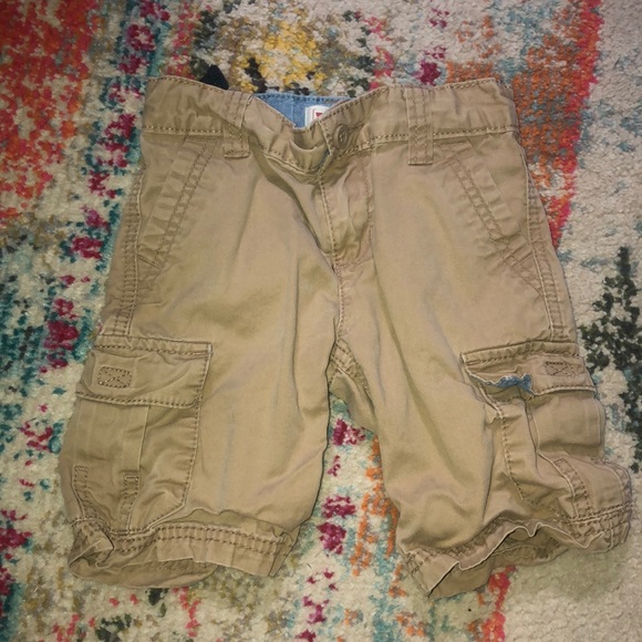 Levi’s cargo shorts - Picture 2 of 3